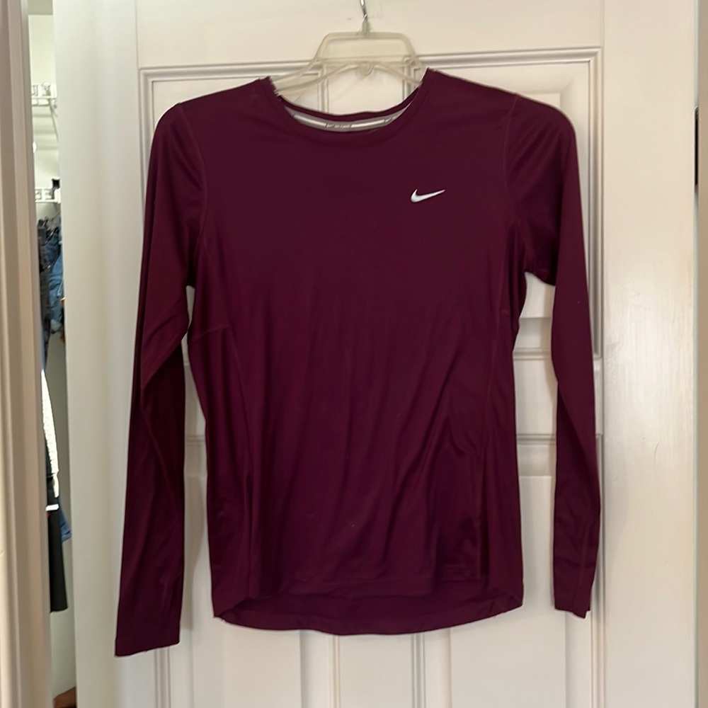 Nike dry fit top